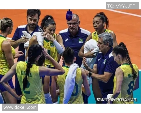 深圳排球队整体压制战术解析与实战应用探讨